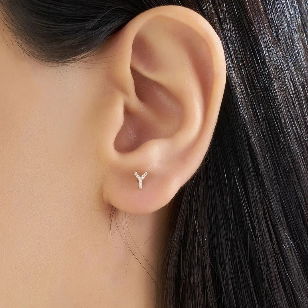 Y Harf Pırlanta Taşlı Rose Altın Piercing