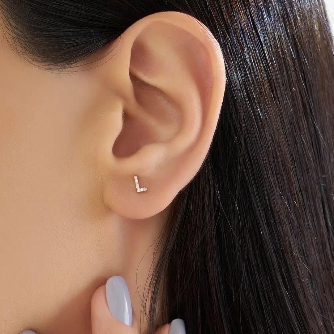 L Harf Pırlanta Taşlı Beyaz Altın Piercing