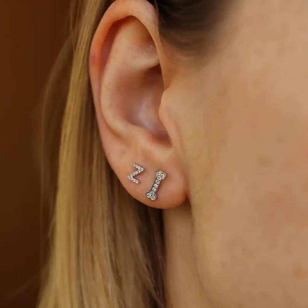 Z Harf Pırlanta Taşlı Beyaz Altın Piercing