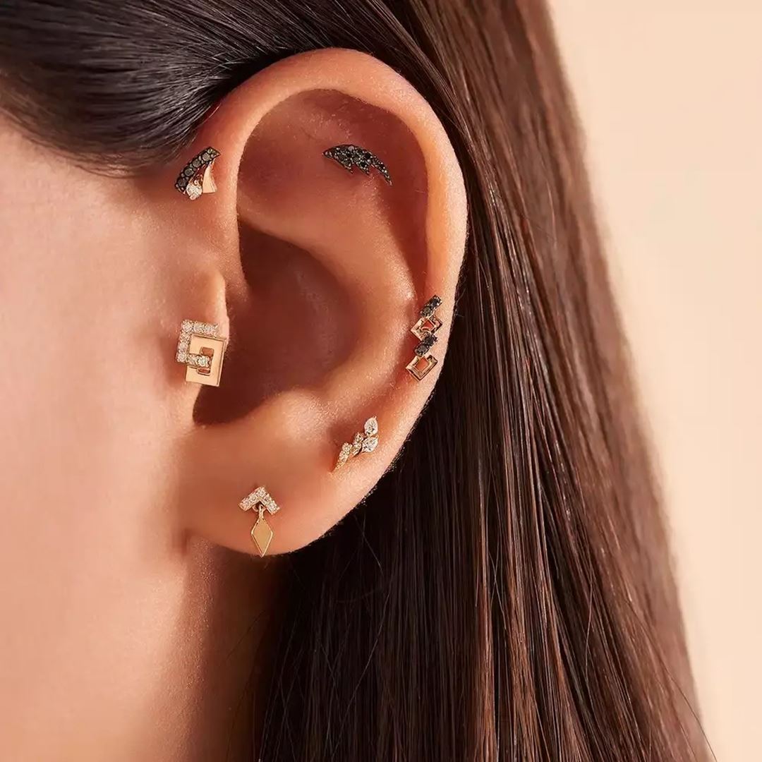 Riddle Siyah Pırlanta Taşlı Rose Altın Piercing