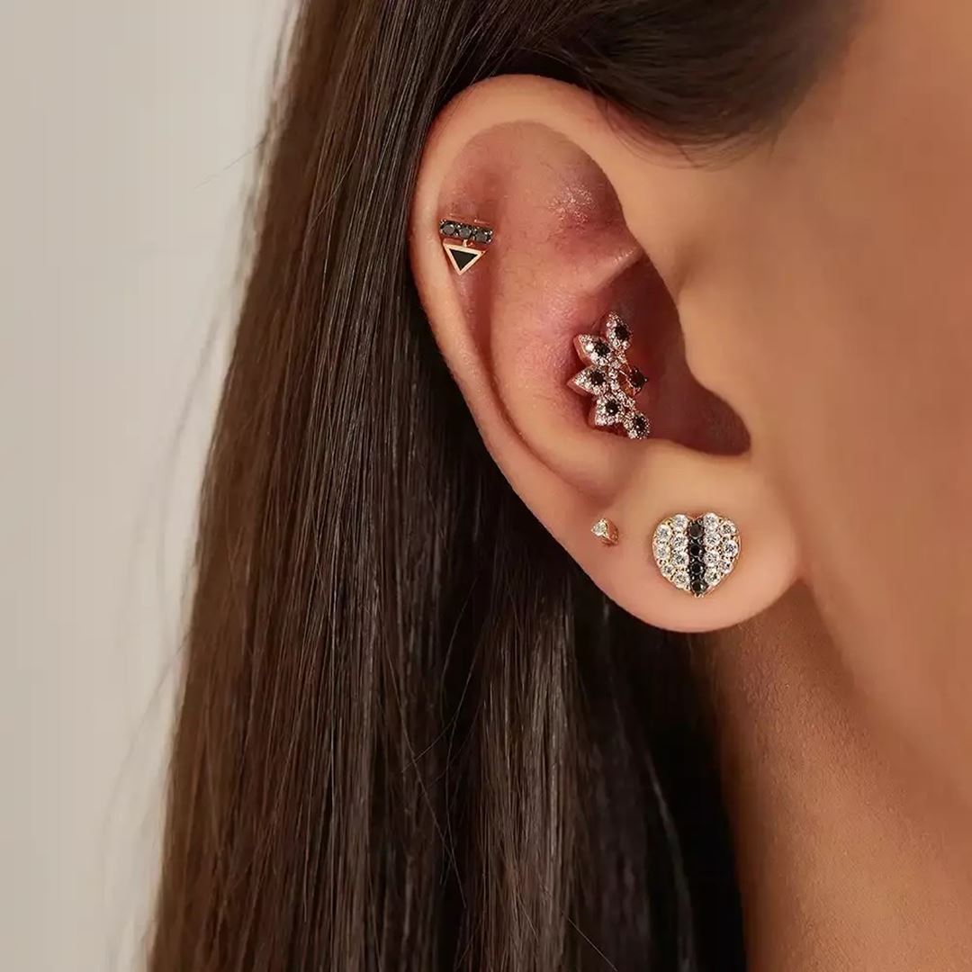 Sparkle Siyah Pırlanta Taşlı Rose Altın Piercing